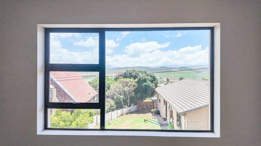 3 Bedroom Property for Sale in Fraaiuitsig Western Cape